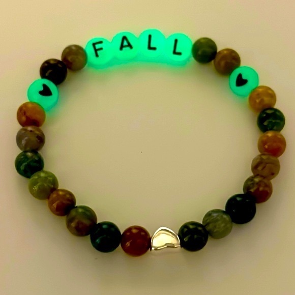 Handmade Glow-In-The-DARK Fall Bracelet with Natural Indian Agate Stones! - Picture 3 of 5